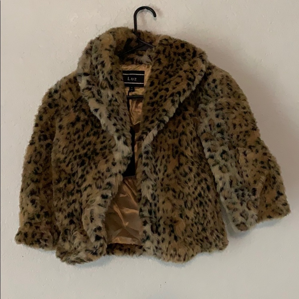 Leopard coat